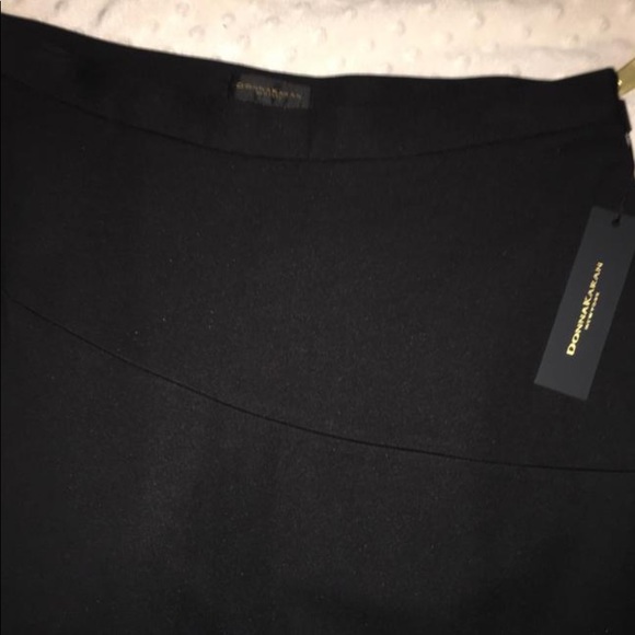 Donna Karan Black Asymmetrical Skirt & Polkadot Blouse - Picture 8 of 16